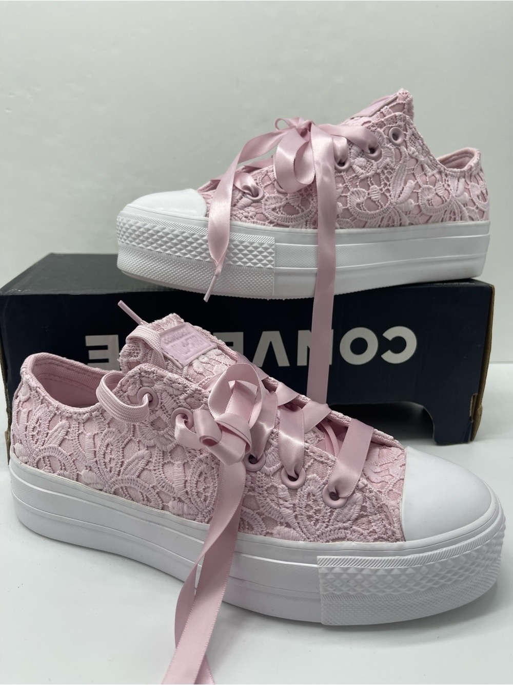 Converse A15006C CTAS LIFT OX
SUMMIT PINK/SUMMIT PINK/WHITE Platform Sneakers - Picture 13 of 16